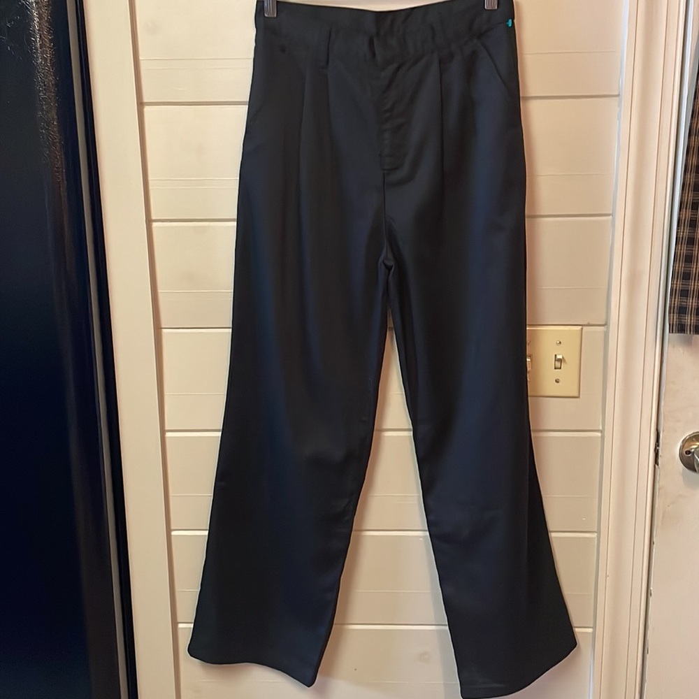 UNIF Black Pleated Dress Pants Size 27.